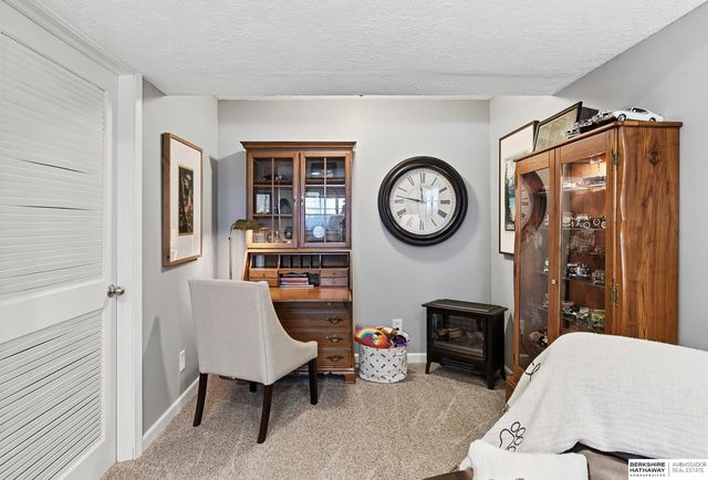 19506 X Street, Omaha, NE 68135