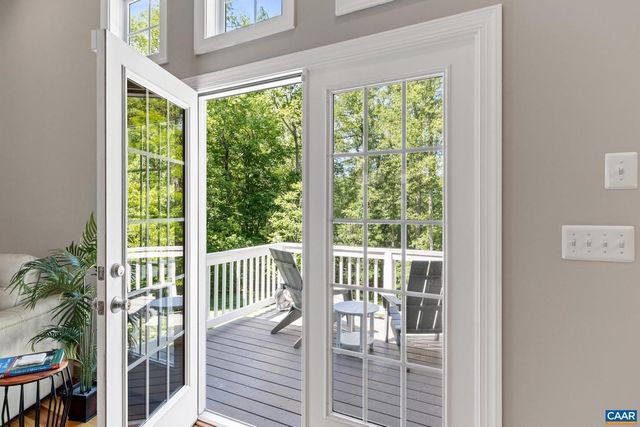 527 HANCOCK DR, Ruckersville, VA 22968