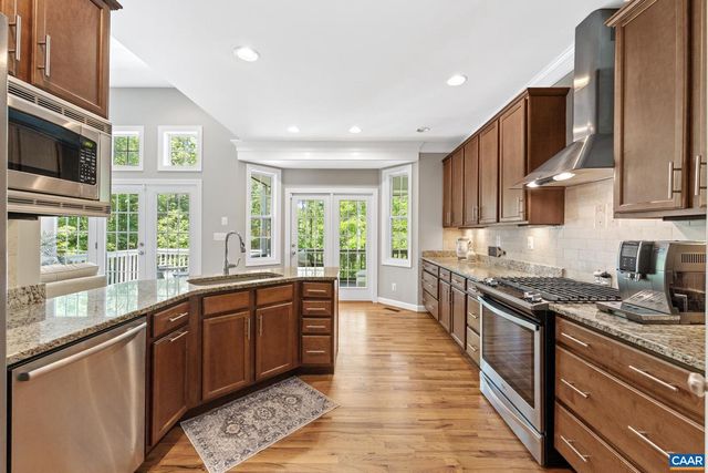 527 HANCOCK DR, Ruckersville, VA 22968