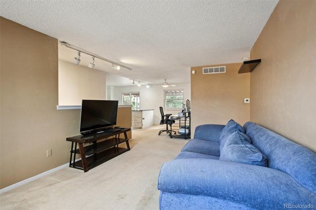 2454 Tulip Street, Longmont, CO 80501