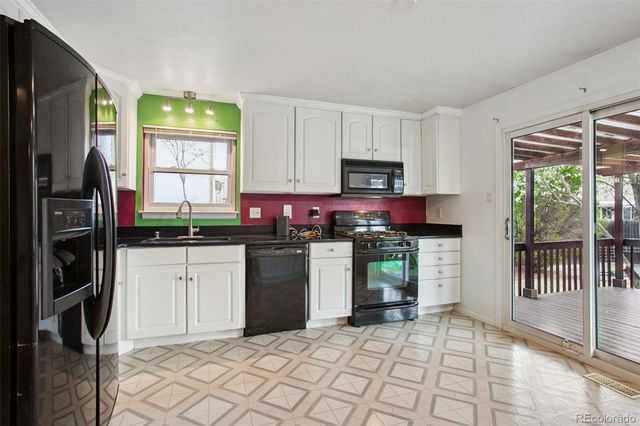 2454 Tulip Street, Longmont, CO 80501