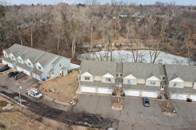 191 Larpenteur Avenue E A, Maplewood, MN 55117