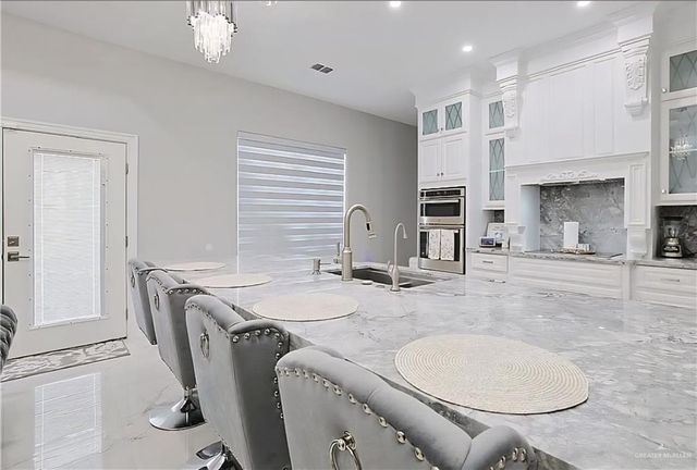 100 S J Hernandez Street, Weslaco, TX 78596