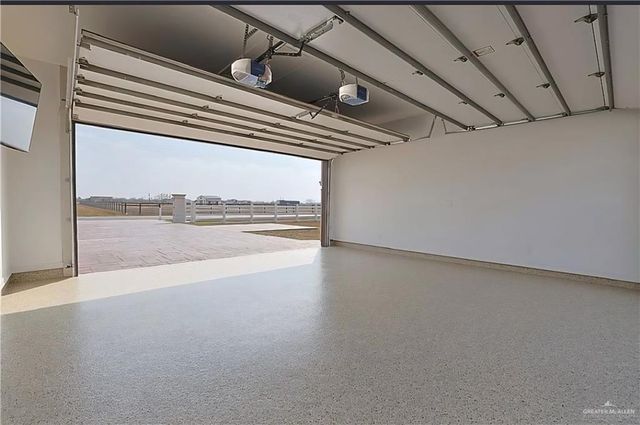 100 S J Hernandez Street, Weslaco, TX 78596