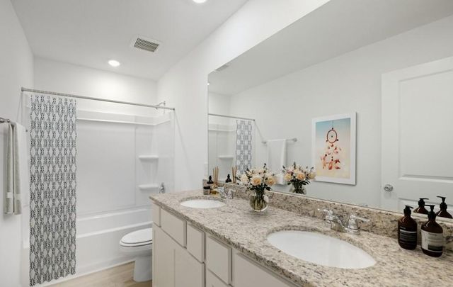 103 Daylight Crest Drive, Crosby, TX 77532