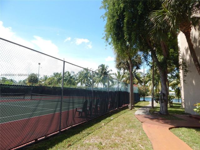 14415 N Kendall Dr 312G, Miami, FL 33186