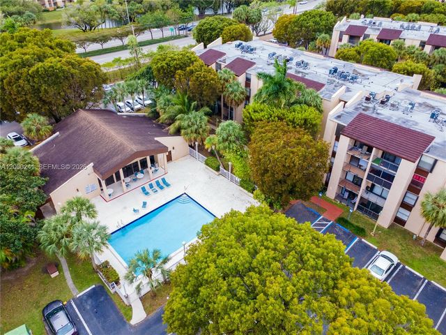 14415 N Kendall Dr 312G, Miami, FL 33186