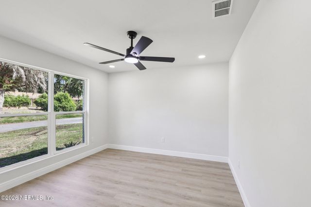 3840 WAYLAND Street, Jacksonville, FL 32277