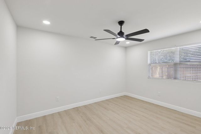 3840 WAYLAND Street, Jacksonville, FL 32277