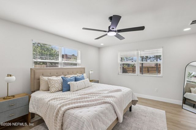 3840 WAYLAND Street, Jacksonville, FL 32277