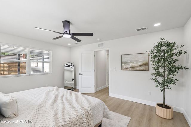 3840 WAYLAND Street, Jacksonville, FL 32277