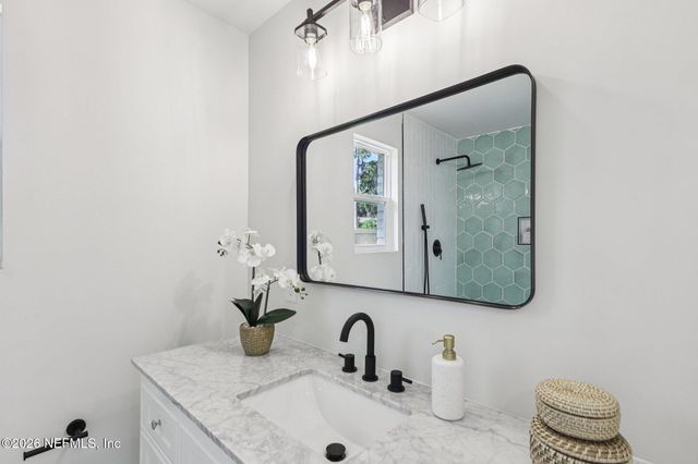 3840 WAYLAND Street, Jacksonville, FL 32277