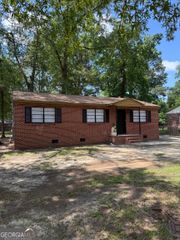 117 Dudley Street, Warner Robins, GA 31088