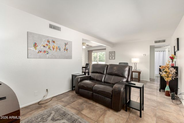 5518 E LINDSTROM Lane A1, Mesa, AZ 85215