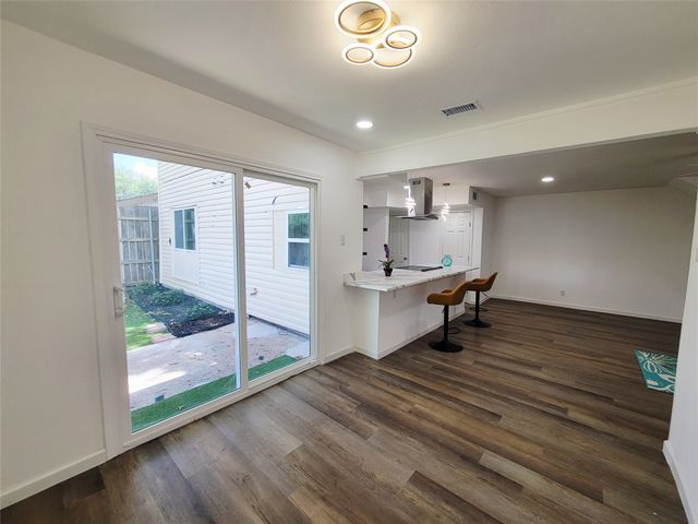 728 Arrowhead Circle, Garland, TX 75043