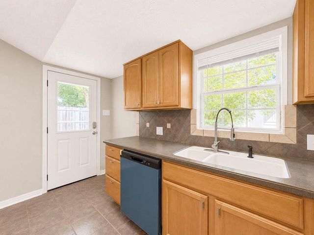 1108 Prune Street, La Marque, TX 77568
