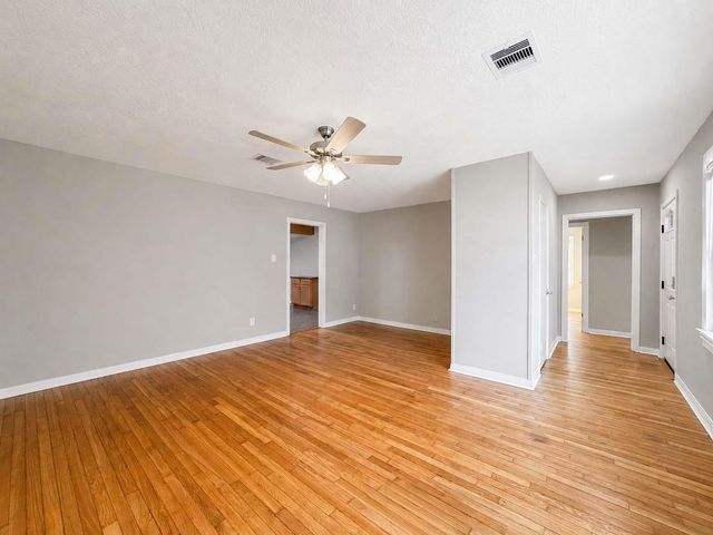 1108 Prune Street, La Marque, TX 77568