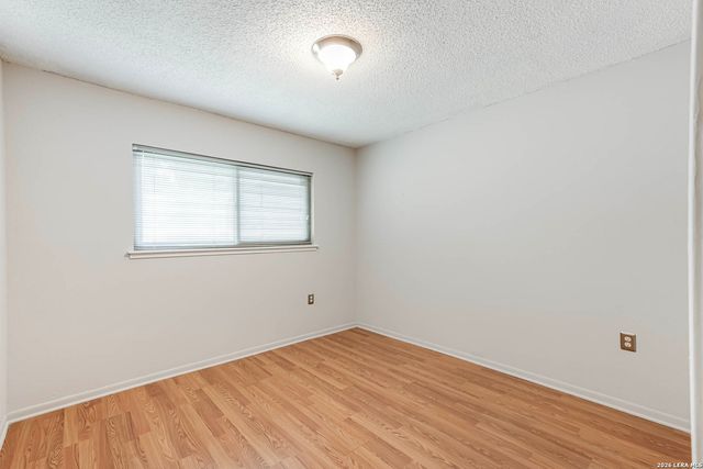 7925 Dry Canyon Trl, Live Oak, TX 78233