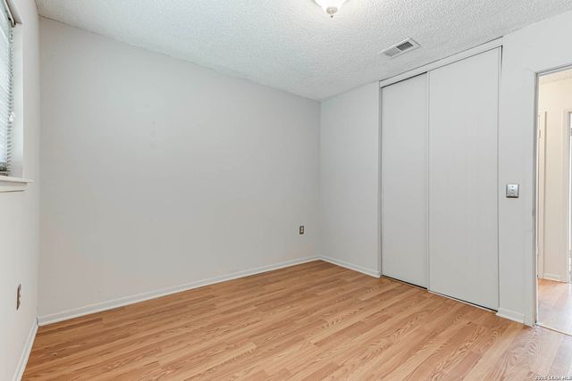 7925 Dry Canyon Trl, Live Oak, TX 78233