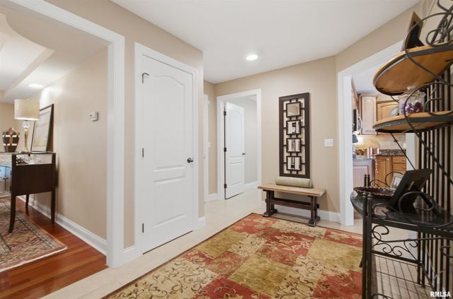 7216 N DRAYCOTT Place, Peoria, IL 61615