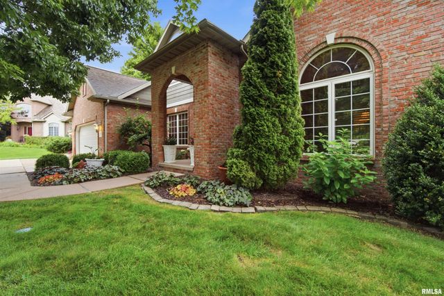 7216 N DRAYCOTT Place, Peoria, IL 61615