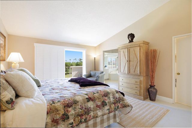 272 Vista Royale Circle E, Palm Desert, CA 92211