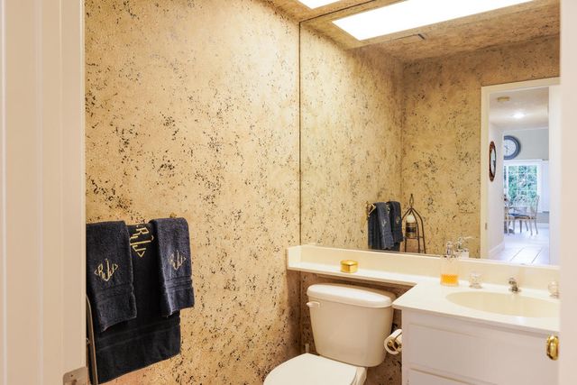 272 Vista Royale Circle E, Palm Desert, CA 92211