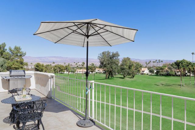272 Vista Royale Circle E, Palm Desert, CA 92211