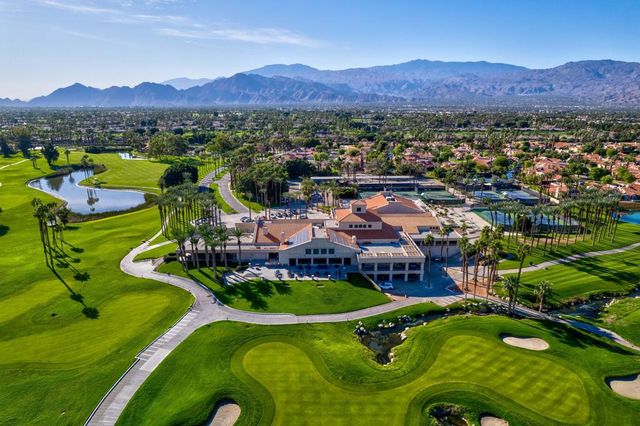 272 Vista Royale Circle E, Palm Desert, CA 92211
