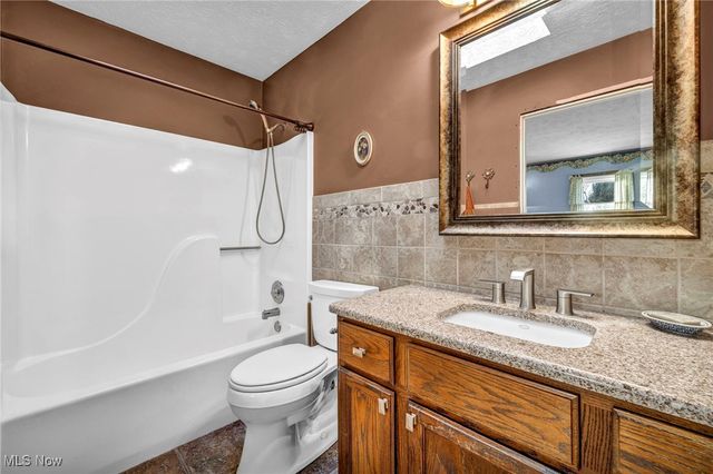 1295 Vantage Way, Streetsboro, OH 44241