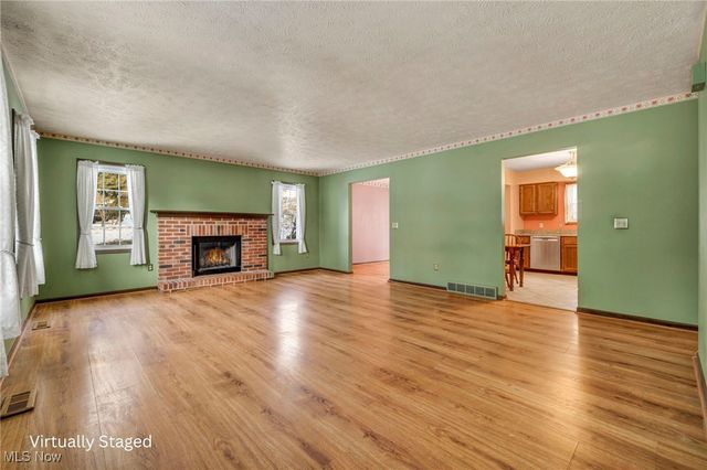 1295 Vantage Way, Streetsboro, OH 44241