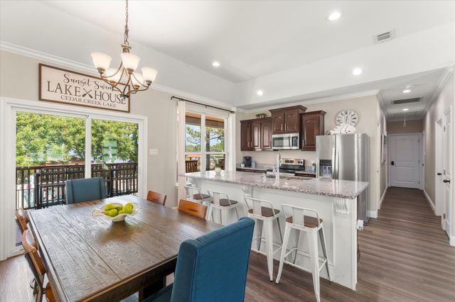 337 Admiral Drive, Gun Barrel City, TX 75156