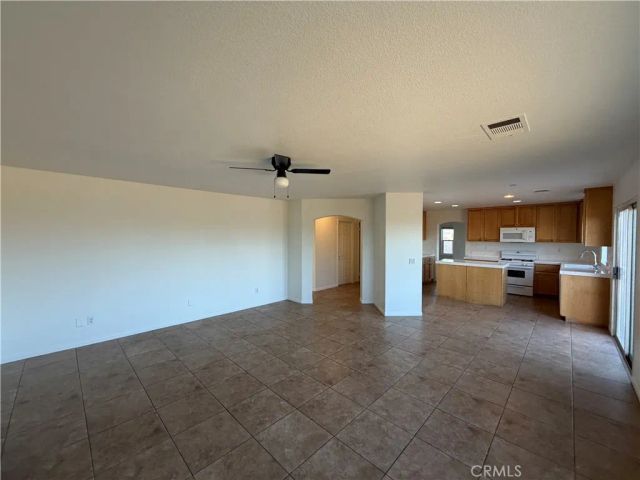23785 Black Canyon Drive, Menifee, CA 92587