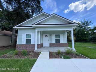 1034 W 27TH Street, Jacksonville, FL 32209