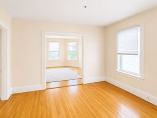 21 4th St 2, Attleboro, MA 02703