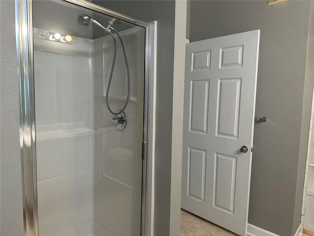 18302 BRIDLE CLUB DRIVE 18302, Tampa, FL 33647