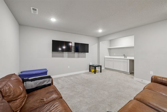 3616 NE 11th Street, Ankeny, IA 50021