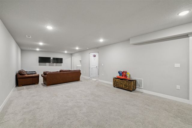 3616 NE 11th Street, Ankeny, IA 50021