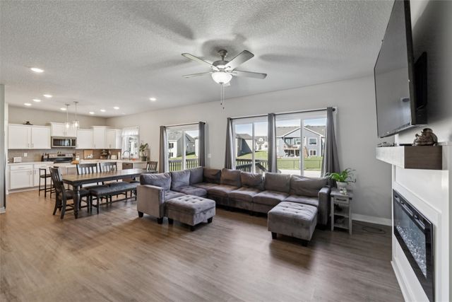 3616 NE 11th Street, Ankeny, IA 50021