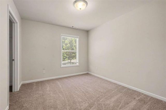 6536 Crosscreek Lane, Flowery Branch, GA 30542
