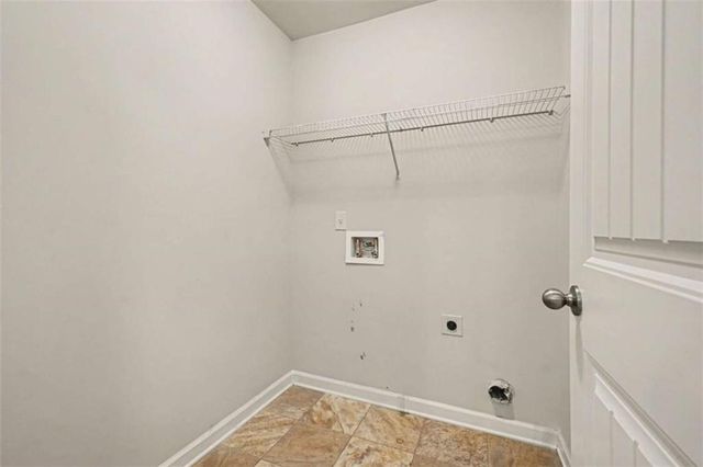 6536 Crosscreek Lane, Flowery Branch, GA 30542