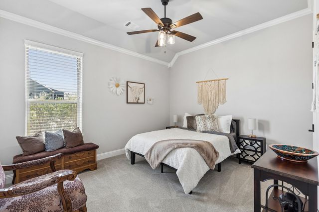 1025 High Point Street, Weatherford, TX 76087