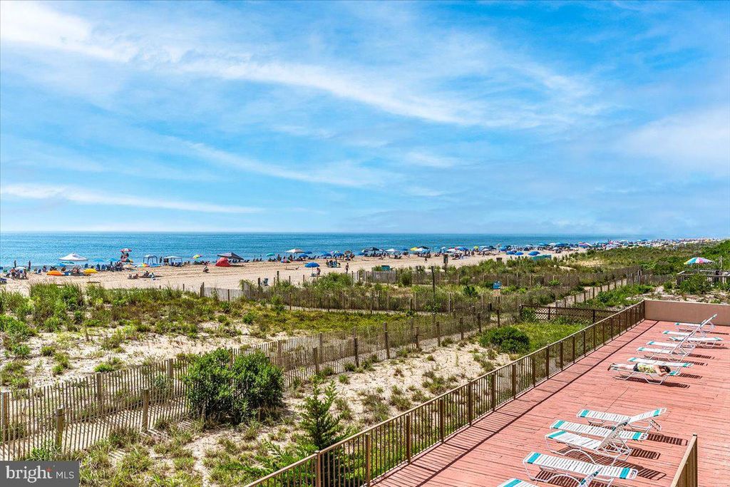 Image 29 of property listing at 10002 COASTAL HWY #105, Ocean City, MD 21842