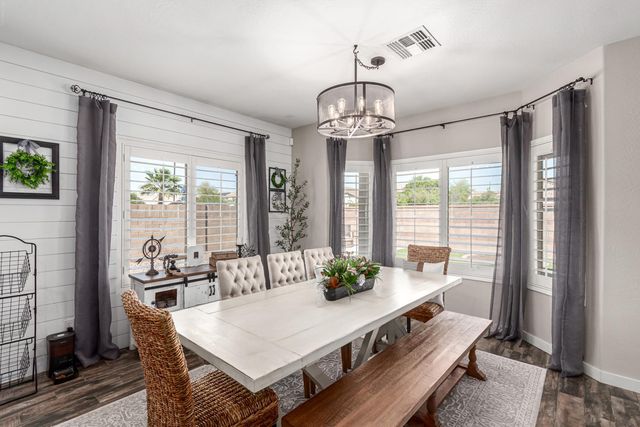 6219 S BANNING Street, Gilbert, AZ 85298