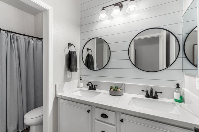 6219 S BANNING Street, Gilbert, AZ 85298