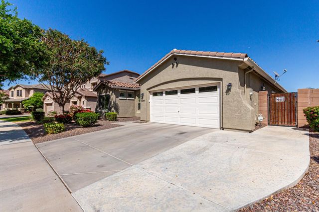 6219 S BANNING Street, Gilbert, AZ 85298