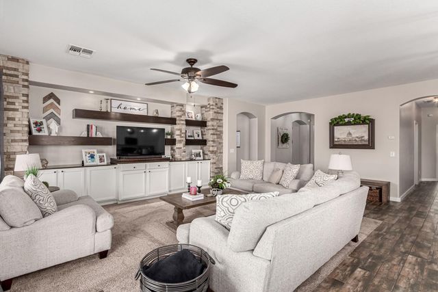 6219 S BANNING Street, Gilbert, AZ 85298