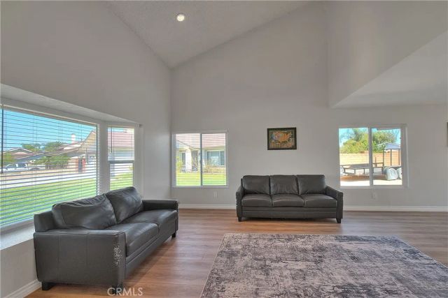937 Brandywine, Corona, CA 92880
