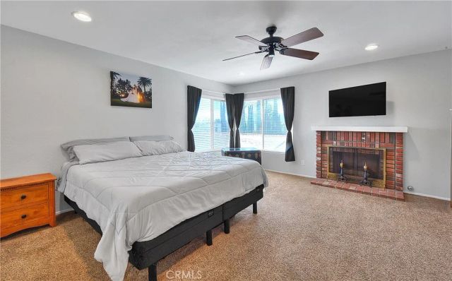 937 Brandywine, Corona, CA 92880