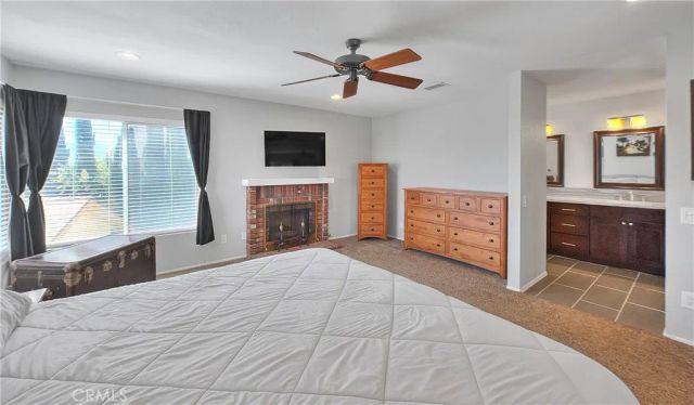 937 Brandywine, Corona, CA 92880
